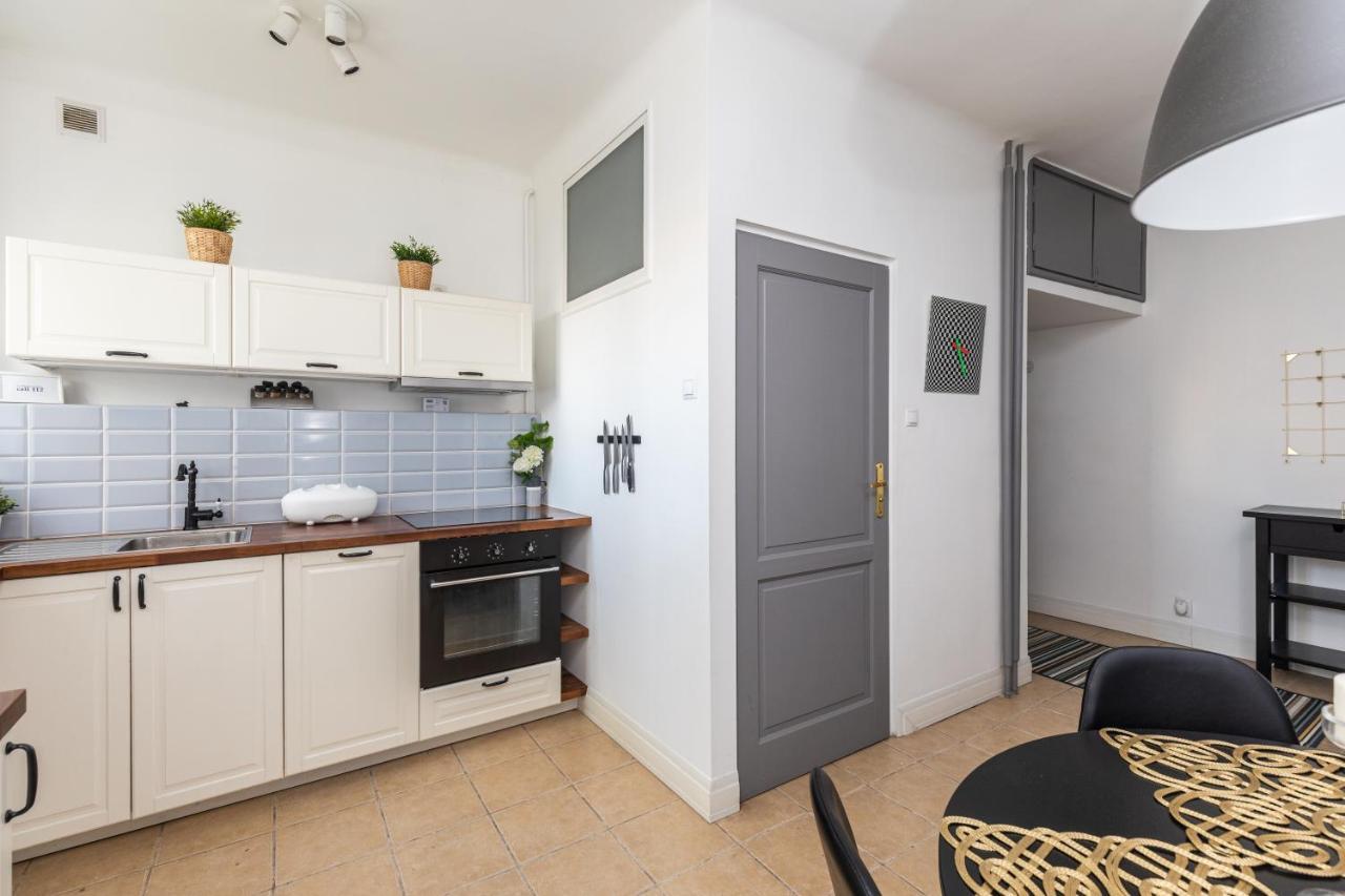 Superapart Lewartowskiego 10 * Varsavia